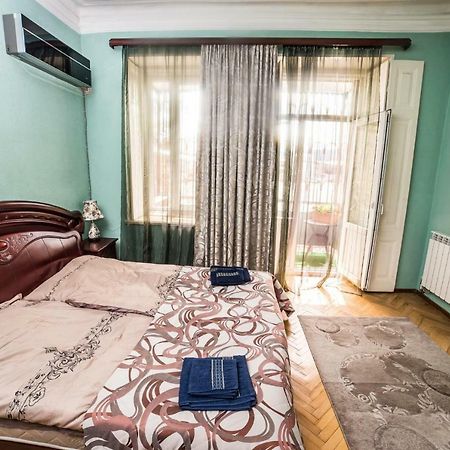 Gold District Apartment ティビリシ エクステリア 写真