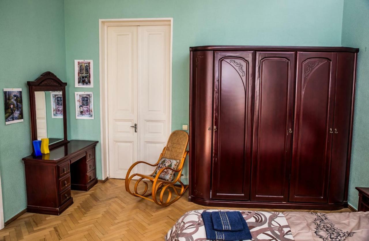 Gold District Apartment ティビリシ エクステリア 写真