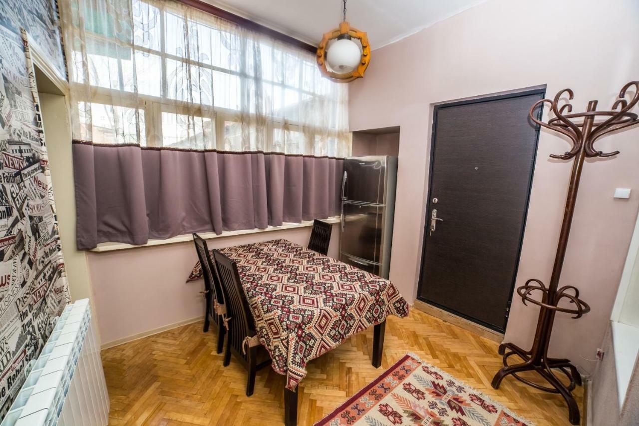 Gold District Apartment ティビリシ エクステリア 写真